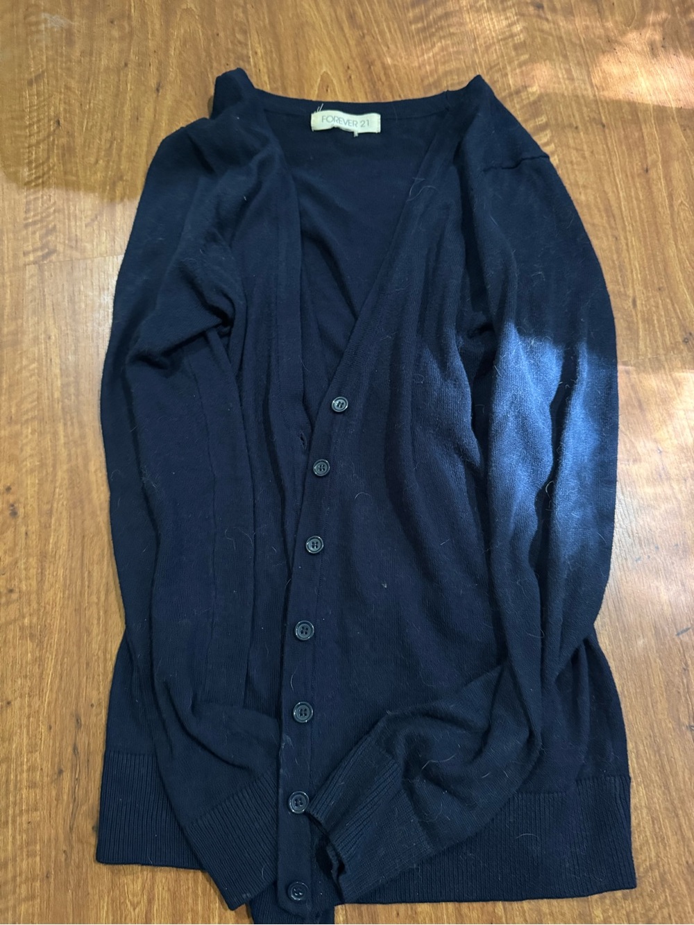 FOREVER 21 Black V-Neck Button-Up Women’s Sweater